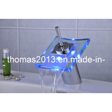 Battery Power LED Basin Faucet (QH0801F)